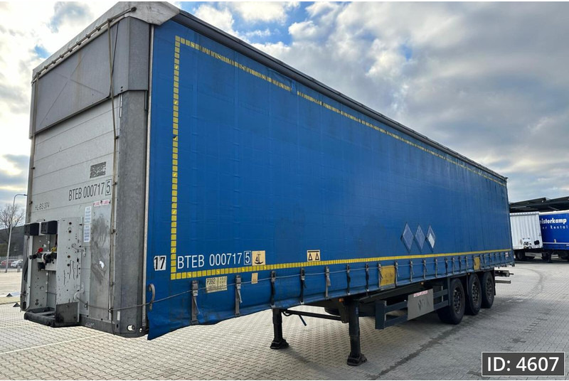 Schmitz Cargobull SCB*S3T / Huckepack / Disk brakes - Tenta puspiekabe: foto 1 Schmitz Cargobull SCB*S3T / Huckepack / Disk brakes - Tenta puspiekabe: foto 1