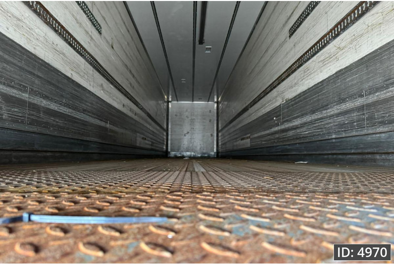 Van Eck PT-3 / BPW Drum / Roll up door - Puspiekabe slēgtā virsbūve: foto 5 Van Eck PT-3 / BPW Drum / Roll up door - Puspiekabe slēgtā virsbūve: foto 5