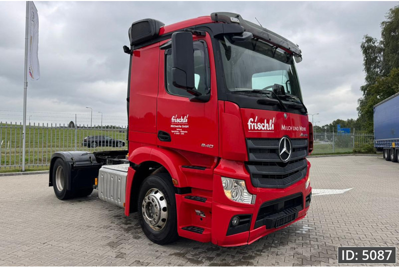 Mercedes-Benz Actros 1840 StreamSpace, Euro 6, / Retarder / Hydraulics / Flat roof, Intarder - Vilcējs: foto 4 Mercedes-Benz Actros 1840 StreamSpace, Euro 6, / Retarder / Hydraulics / Flat roof, Intarder - Vilcējs: foto 4