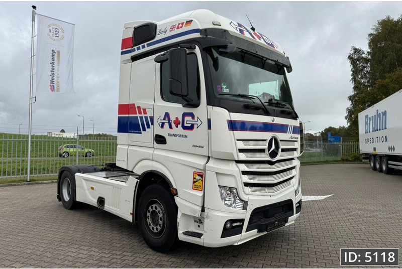 Mercedes-Benz Actros 1845 GigaSpace, Euro 6, / Fridge / 2 Tanks / 3 Pieces - Vilcējs: foto 4 Mercedes-Benz Actros 1845 GigaSpace, Euro 6, / Fridge / 2 Tanks / 3 Pieces - Vilcējs: foto 4