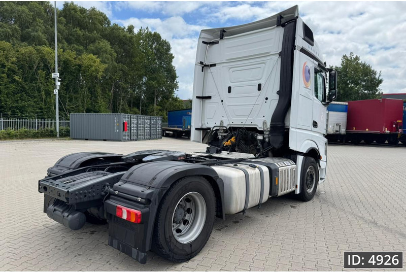 Mercedes-Benz Actros 1851 BigSpace, Euro 6, / Retarder / Standklima / 2 Tanks / BigSpace, Intarder - Vilcējs: foto 3 Mercedes-Benz Actros 1851 BigSpace, Euro 6, / Retarder / Standklima / 2 Tanks / BigSpace, Intarder - Vilcējs: foto 3