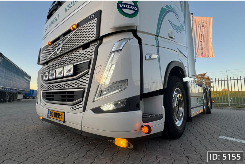 Volvo FH 500 Globetrotter XL, Euro 6, 6x2 / Sliding 5th wheel / Alcoa / Leather / TOP! - Vilcējs: foto 2 Volvo FH 500 Globetrotter XL, Euro 6, 6x2 / Sliding 5th wheel / Alcoa / Leather / TOP! - Vilcējs: foto 2