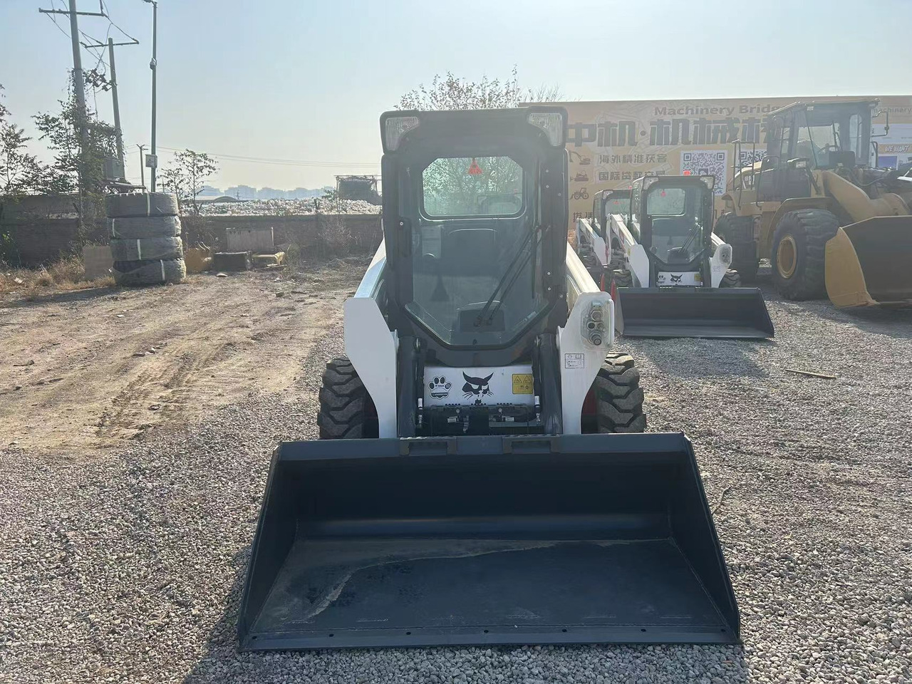 BOBCAT S510 Skid Steer Loader - Kompaktiekrāvējs: foto 5 BOBCAT S510 Skid Steer Loader - Kompaktiekrāvējs: foto 5