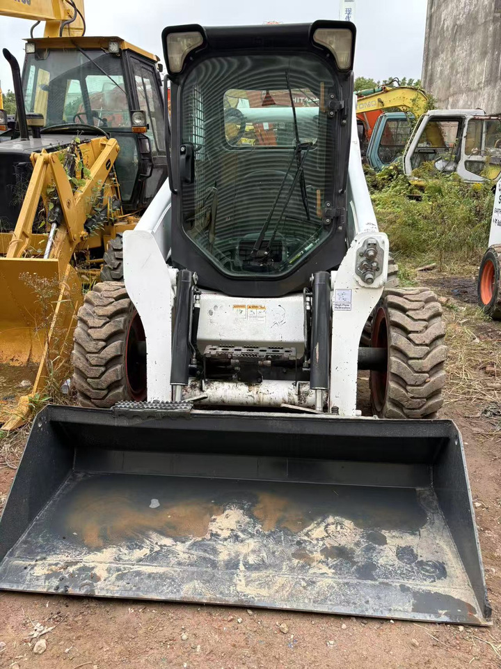 BOBCAT S770 Skid Steer Loader Click for Discount - Kompaktiekrāvējs: foto 4 BOBCAT S770 Skid Steer Loader Click for Discount - Kompaktiekrāvējs: foto 4