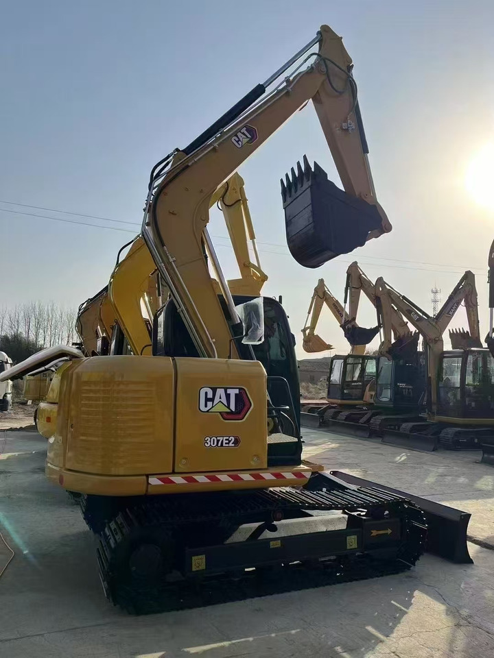 CAT 307E2 - Kāpurķēžu ekskavators: foto 2 CAT 307E2 - Kāpurķēžu ekskavators: foto 2