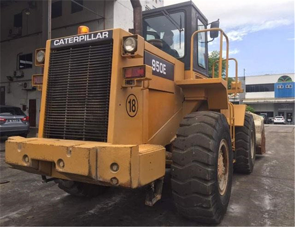 CATERPILLAR 950E - Kompaktiekrāvējs: foto 4 CATERPILLAR 950E - Kompaktiekrāvējs: foto 4