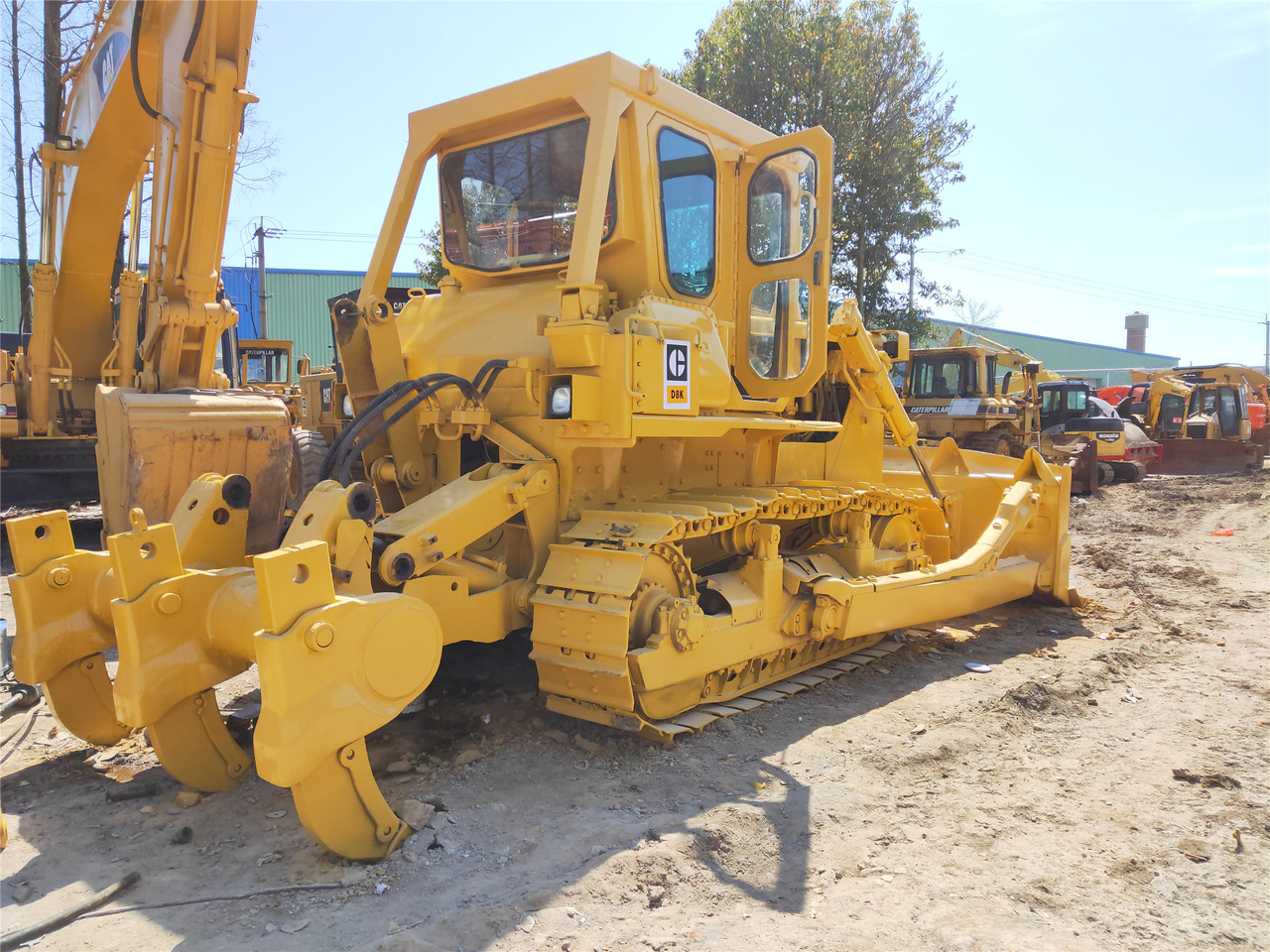 CATERPILLAR D8K - Buldozers: foto 5 CATERPILLAR D8K - Buldozers: foto 5
