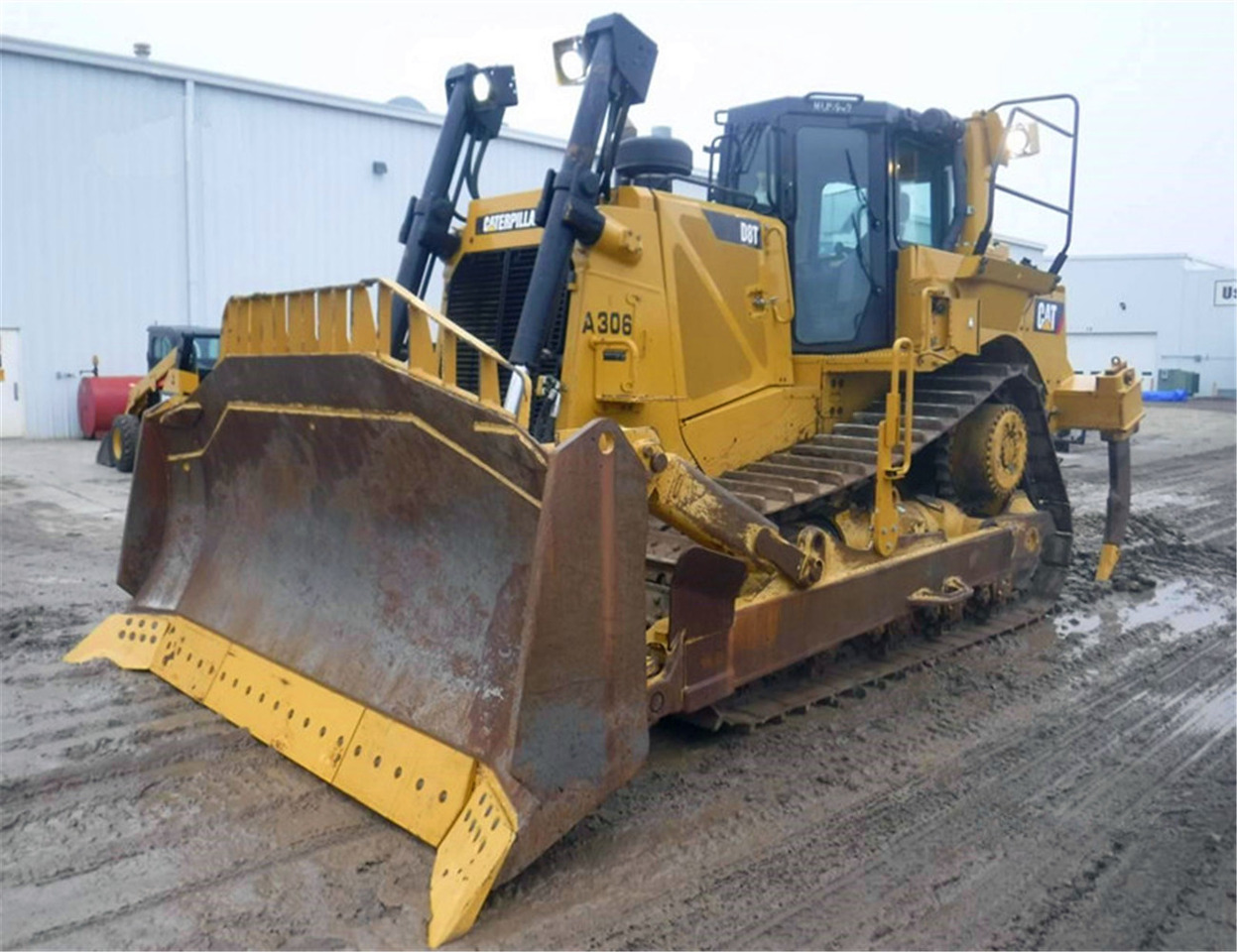 CATERPILLAR D8T - Buldozers: foto 3 CATERPILLAR D8T - Buldozers: foto 3