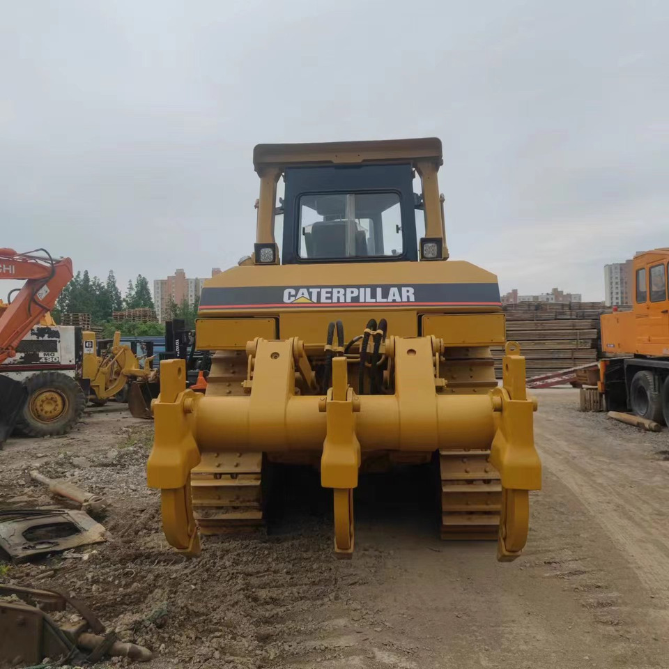 CATERPILLAR D9R Bulldozer Good Condition - Buldozers: foto 3 CATERPILLAR D9R Bulldozer Good Condition - Buldozers: foto 3