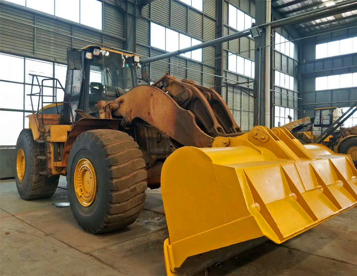CATERPILLAR Wheel Loader CAT 980G - Riteņu iekrāvējs: foto 1 CATERPILLAR Wheel Loader CAT 980G - Riteņu iekrāvējs: foto 1