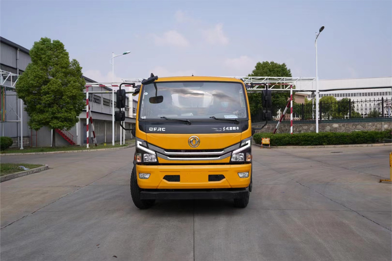 DONGFENG Asphalt Spreader - Asfalta klājējs: foto 2 DONGFENG Asphalt Spreader - Asfalta klājējs: foto 2