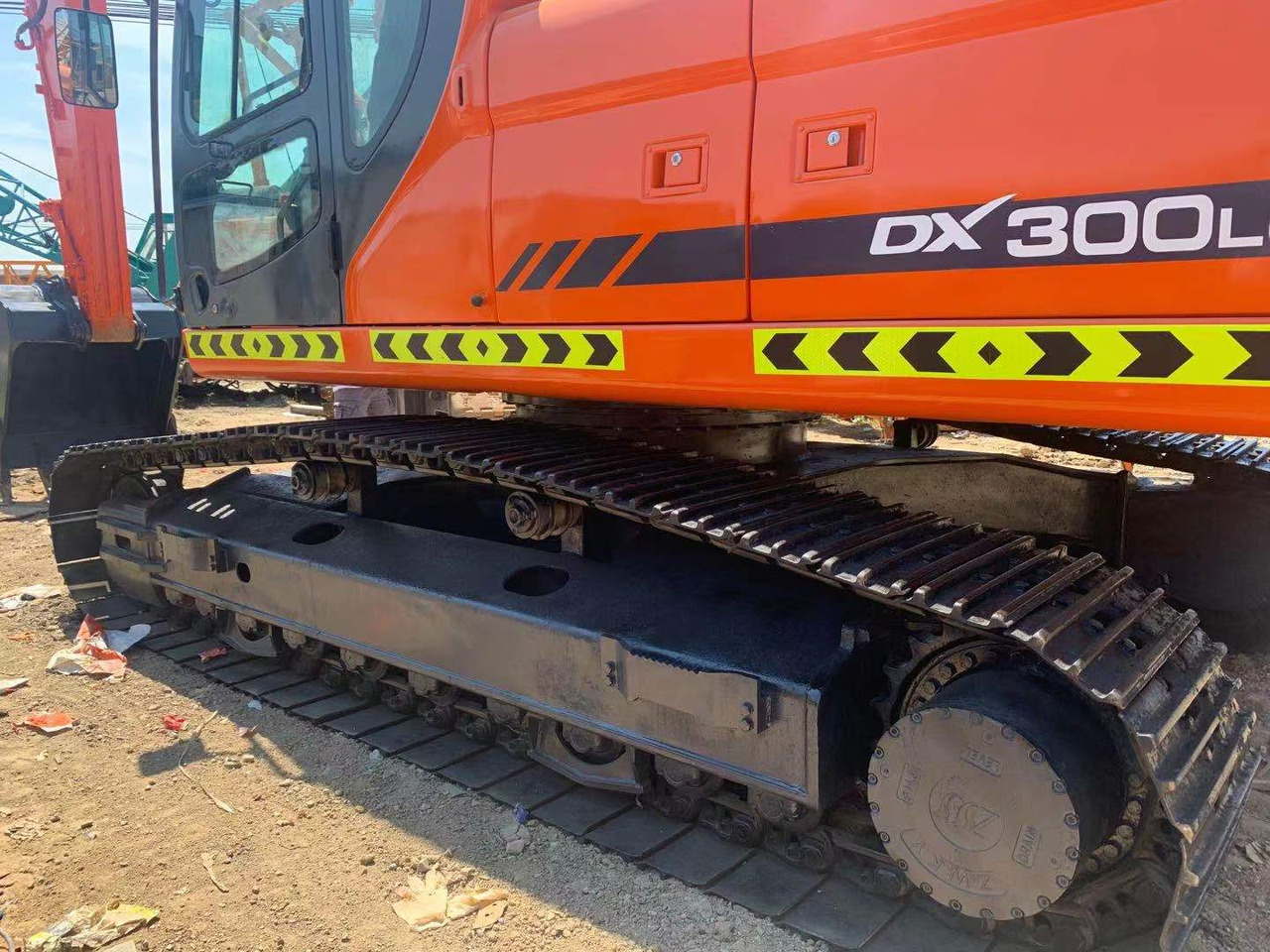 DOOSAN DX300LC - Kāpurķēžu ekskavators: foto 5 DOOSAN DX300LC - Kāpurķēžu ekskavators: foto 5