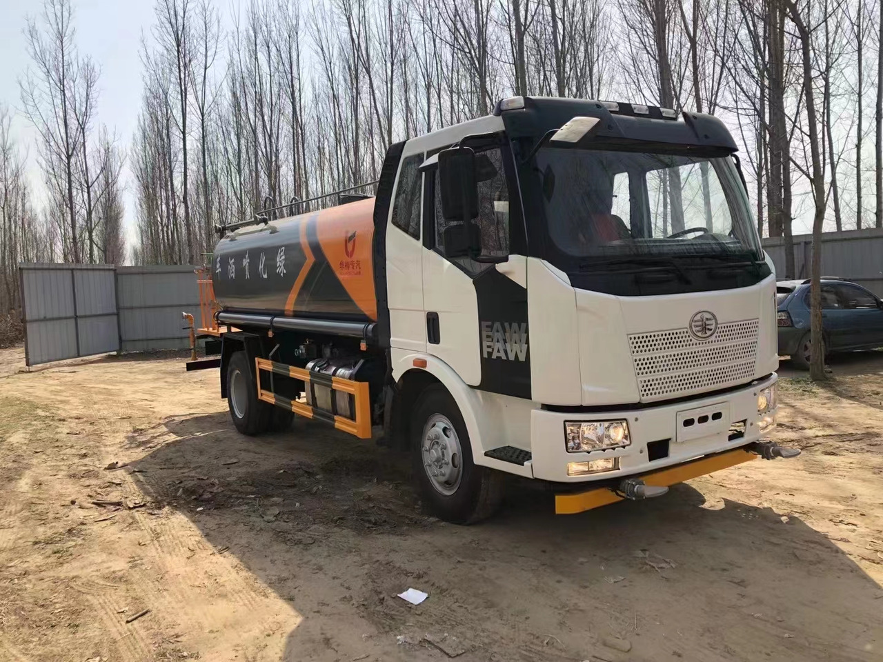FAW Water Tanker ClickHere For DISCOUNT - Autocisterna: foto 1 FAW Water Tanker ClickHere For DISCOUNT - Autocisterna: foto 1