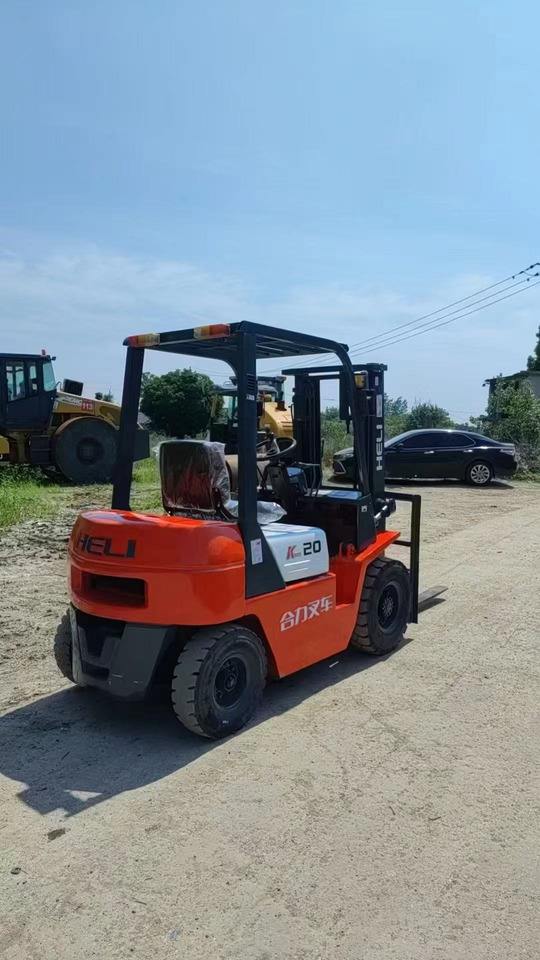HELI Forklift K20 Click for Discount - Dīzeļiekrāvējs: foto 3 HELI Forklift K20 Click for Discount - Dīzeļiekrāvējs: foto 3