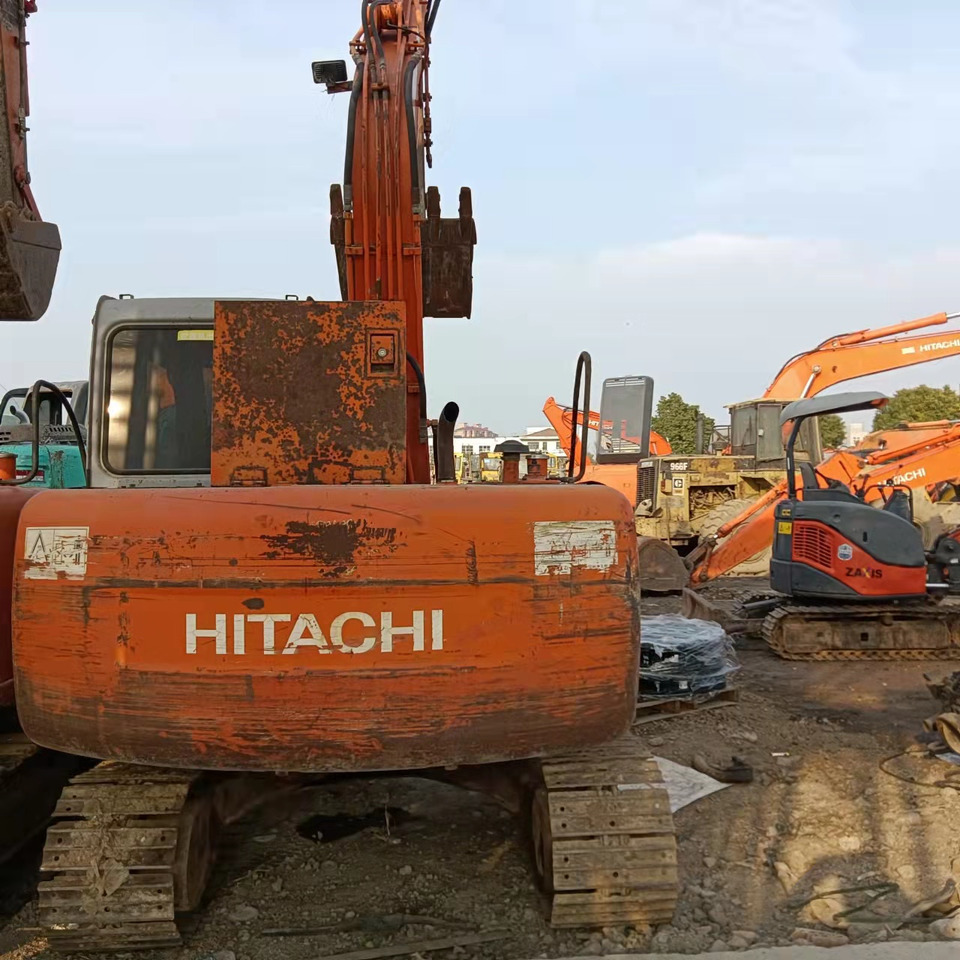 HITACHI EX60-5 - Kāpurķēžu ekskavators: foto 4 HITACHI EX60-5 - Kāpurķēžu ekskavators: foto 4