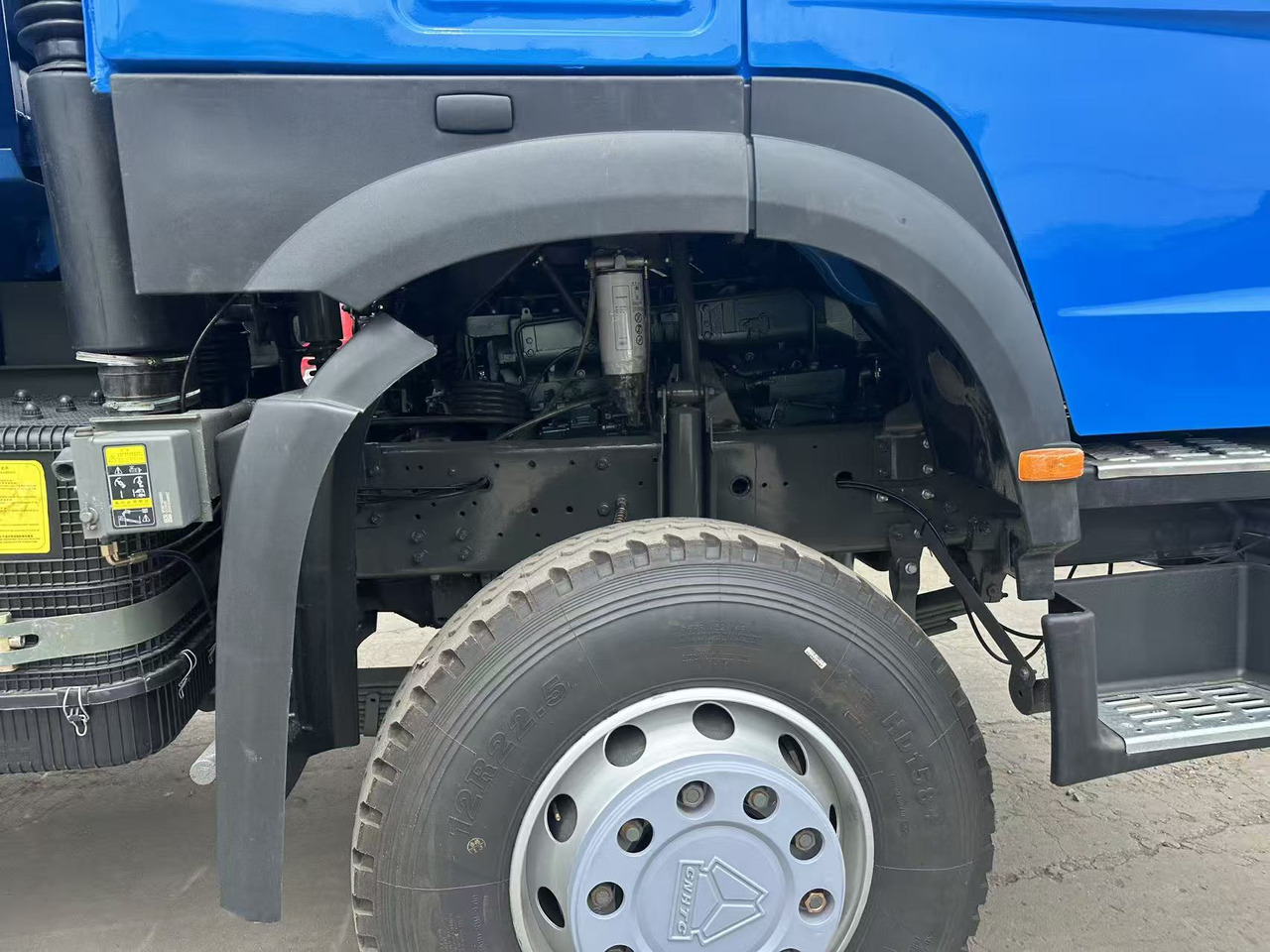 HOWO 371HP Dump Truck 6x4 Click Here for Discount - Kravas automašīna pašizgāzējs: foto 5 HOWO 371HP Dump Truck 6x4 Click Here for Discount - Kravas automašīna pašizgāzējs: foto 5