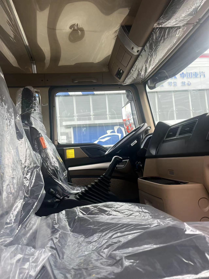 HOWO TX350 Cement Mixer Truck - Betonvedējs: foto 4 HOWO TX350 Cement Mixer Truck - Betonvedējs: foto 4