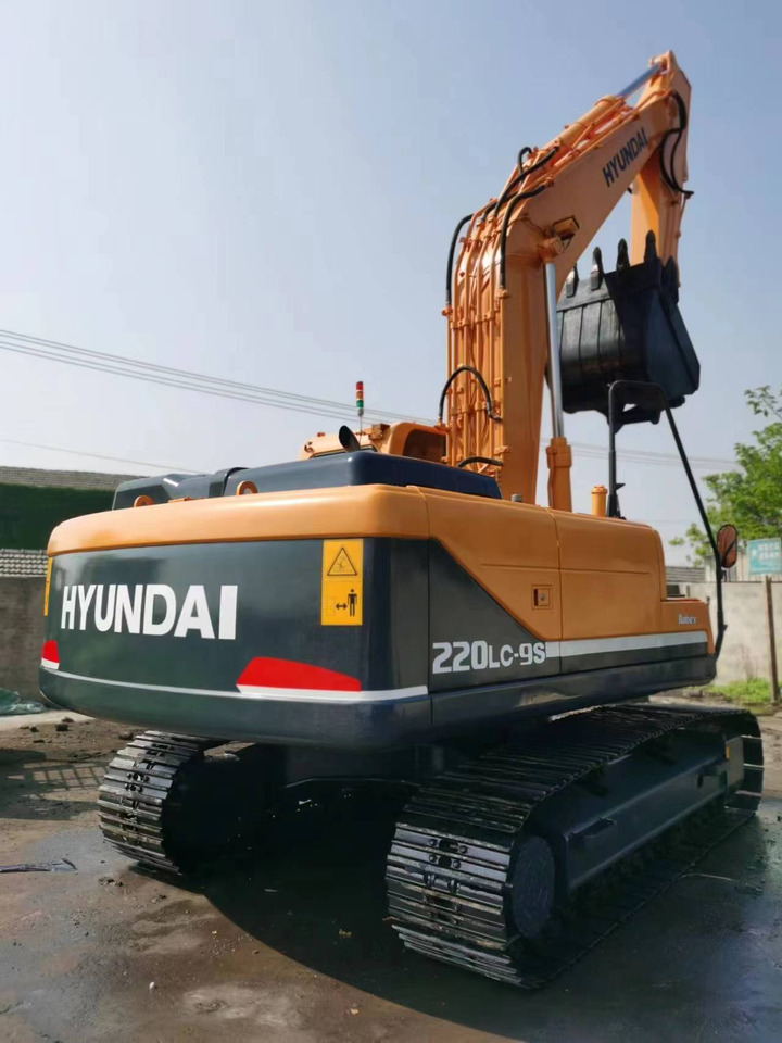 HYUNDAI R220-9S - Kāpurķēžu ekskavators: foto 3 HYUNDAI R220-9S - Kāpurķēžu ekskavators: foto 3