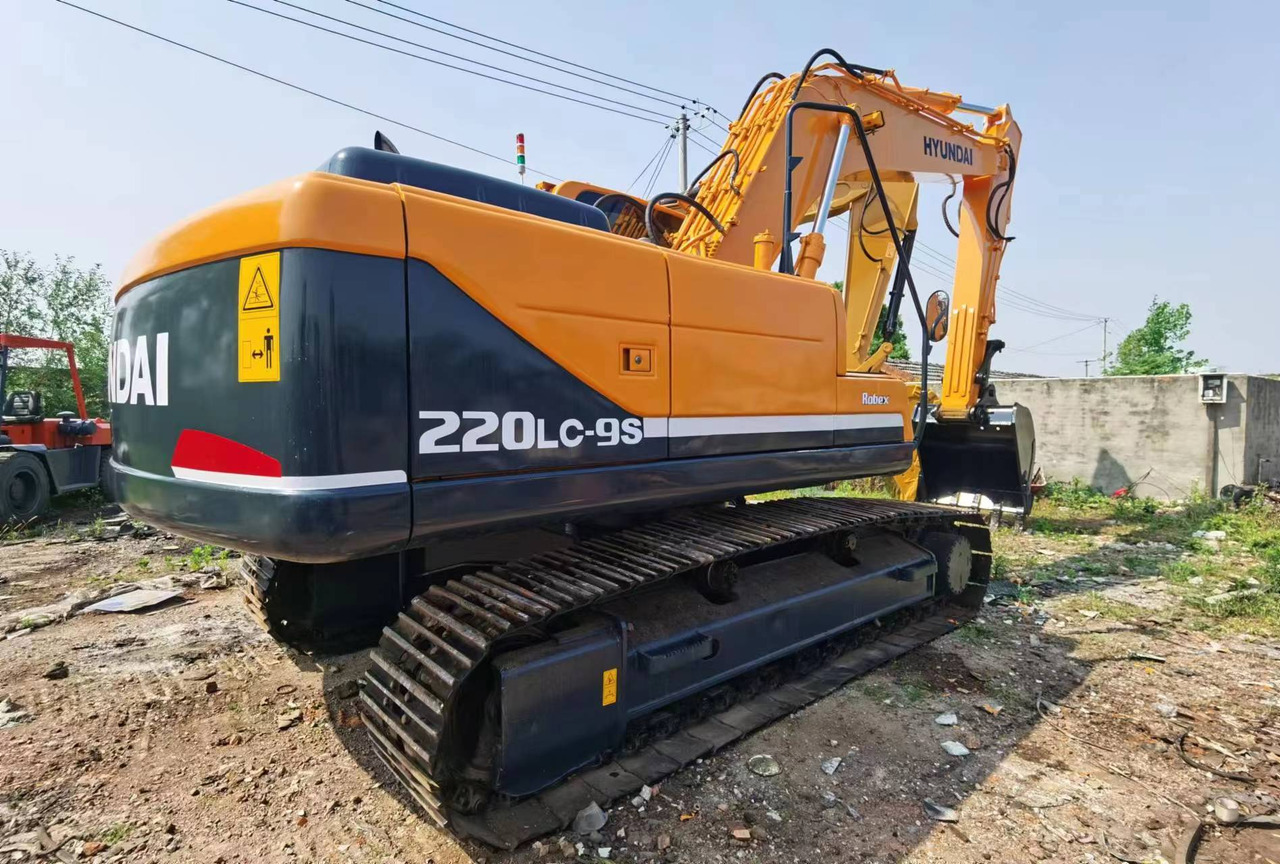 HYUNDAI R220-9S - Kāpurķēžu ekskavators: foto 4 HYUNDAI R220-9S - Kāpurķēžu ekskavators: foto 4