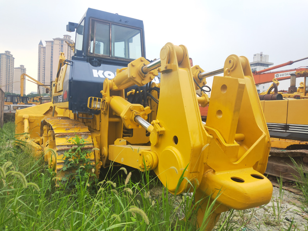 KOMATSU D155A-2 - Buldozers: foto 5 KOMATSU D155A-2 - Buldozers: foto 5