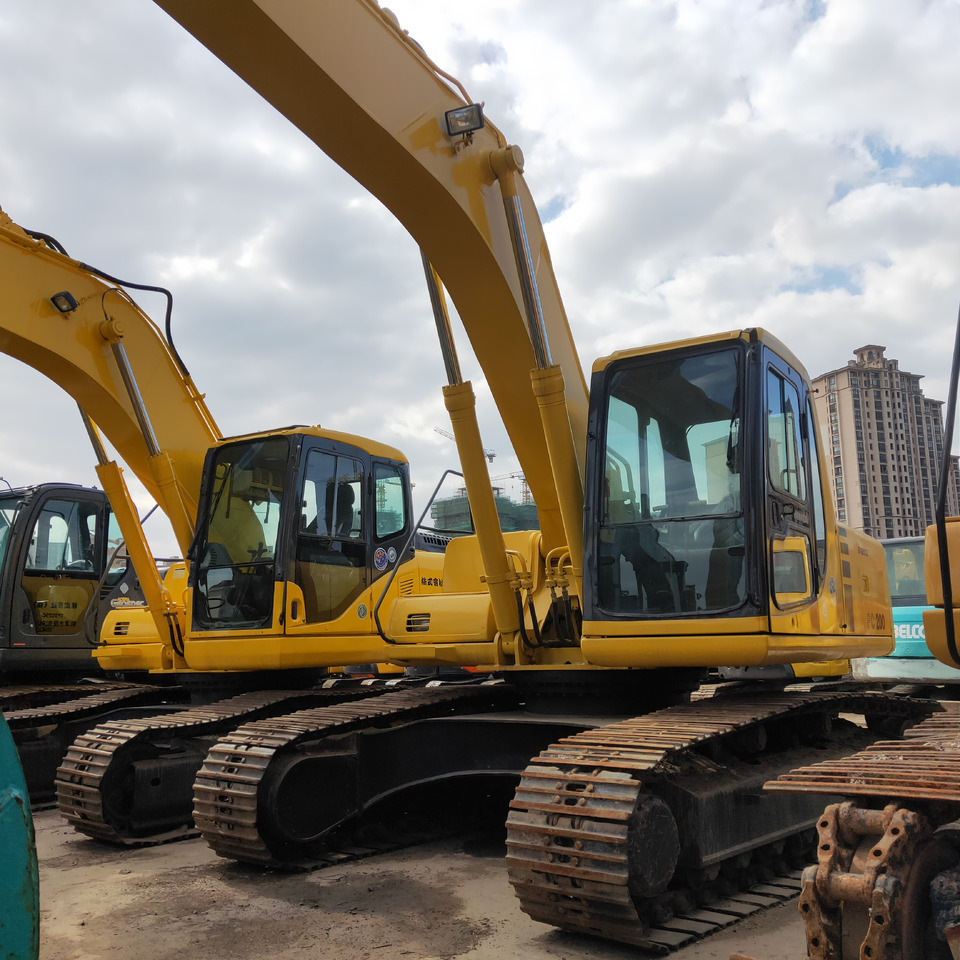 KOMATSU PC200-6 - Kāpurķēžu ekskavators: foto 3 KOMATSU PC200-6 - Kāpurķēžu ekskavators: foto 3