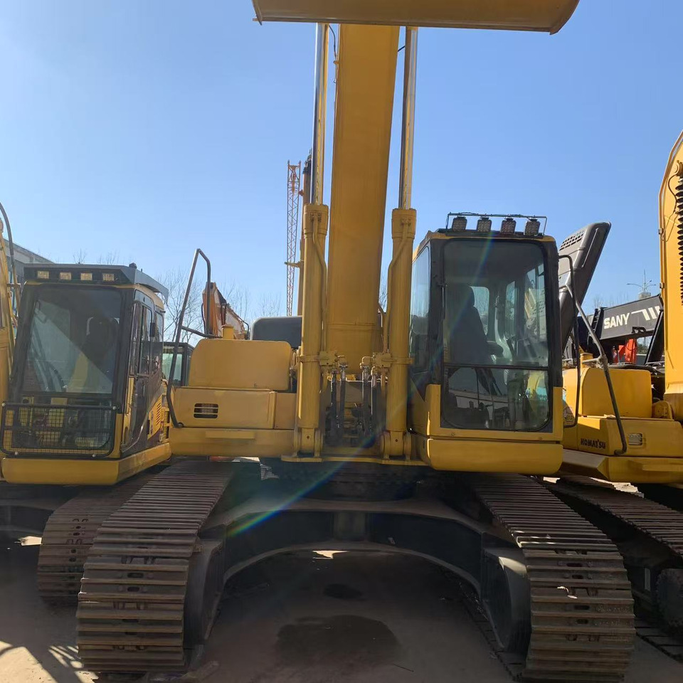 KOMATSU PC300-7 - Kāpurķēžu ekskavators: foto 2 KOMATSU PC300-7 - Kāpurķēžu ekskavators: foto 2