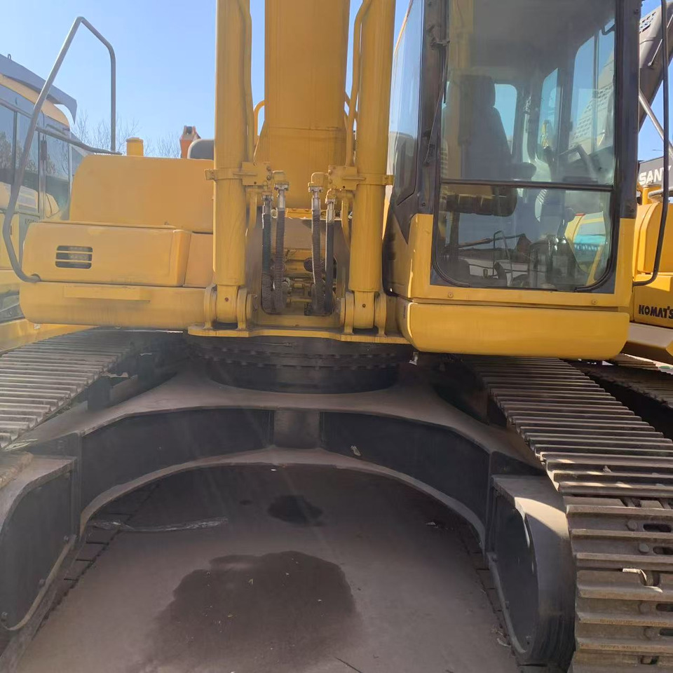 KOMATSU PC300-7 - Kāpurķēžu ekskavators: foto 5 KOMATSU PC300-7 - Kāpurķēžu ekskavators: foto 5