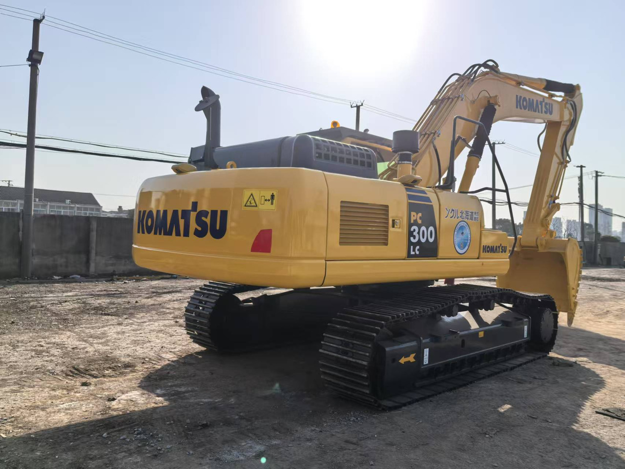 KOMATSU PC300-8 - Kāpurķēžu ekskavators: foto 3 KOMATSU PC300-8 - Kāpurķēžu ekskavators: foto 3