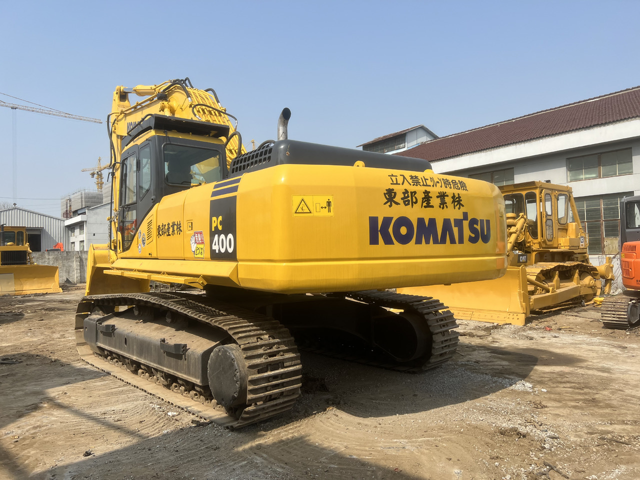 KOMATSU PC400-7 - Kāpurķēžu ekskavators: foto 3 KOMATSU PC400-7 - Kāpurķēžu ekskavators: foto 3