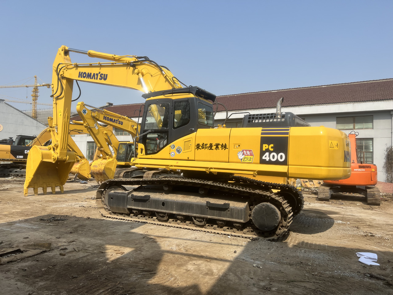 KOMATSU PC400-7 - Kāpurķēžu ekskavators: foto 2 KOMATSU PC400-7 - Kāpurķēžu ekskavators: foto 2