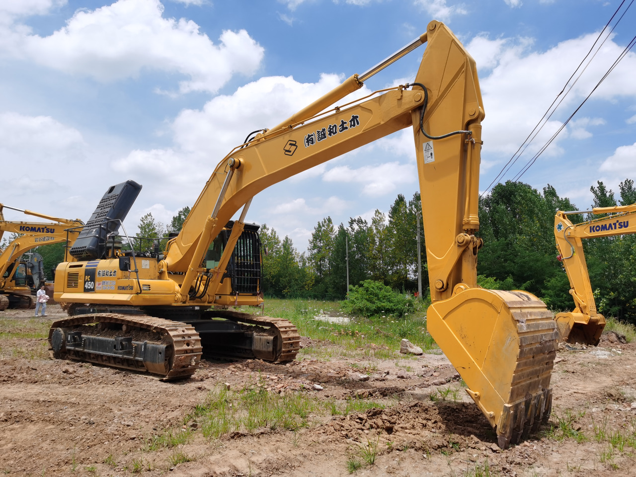 KOMATSU PC450-7 - Kāpurķēžu ekskavators: foto 1 KOMATSU PC450-7 - Kāpurķēžu ekskavators: foto 1