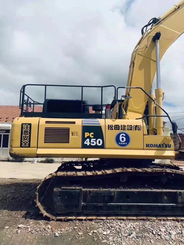KOMATSU PC450-8 - Kāpurķēžu ekskavators: foto 4 KOMATSU PC450-8 - Kāpurķēžu ekskavators: foto 4