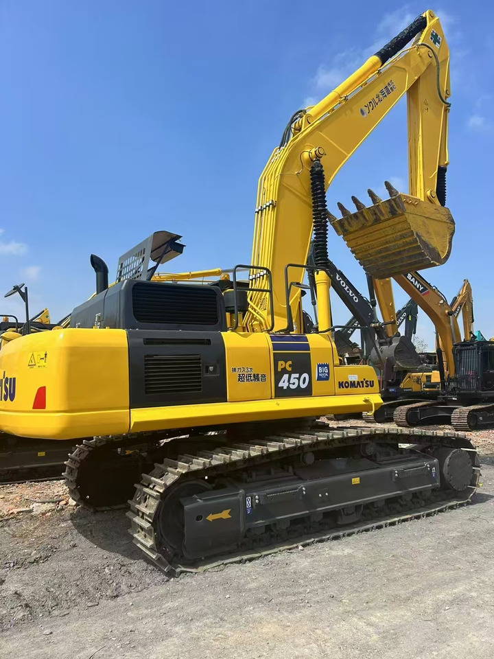 KOMATSU PC450-8 - Kāpurķēžu ekskavators: foto 3 KOMATSU PC450-8 - Kāpurķēžu ekskavators: foto 3