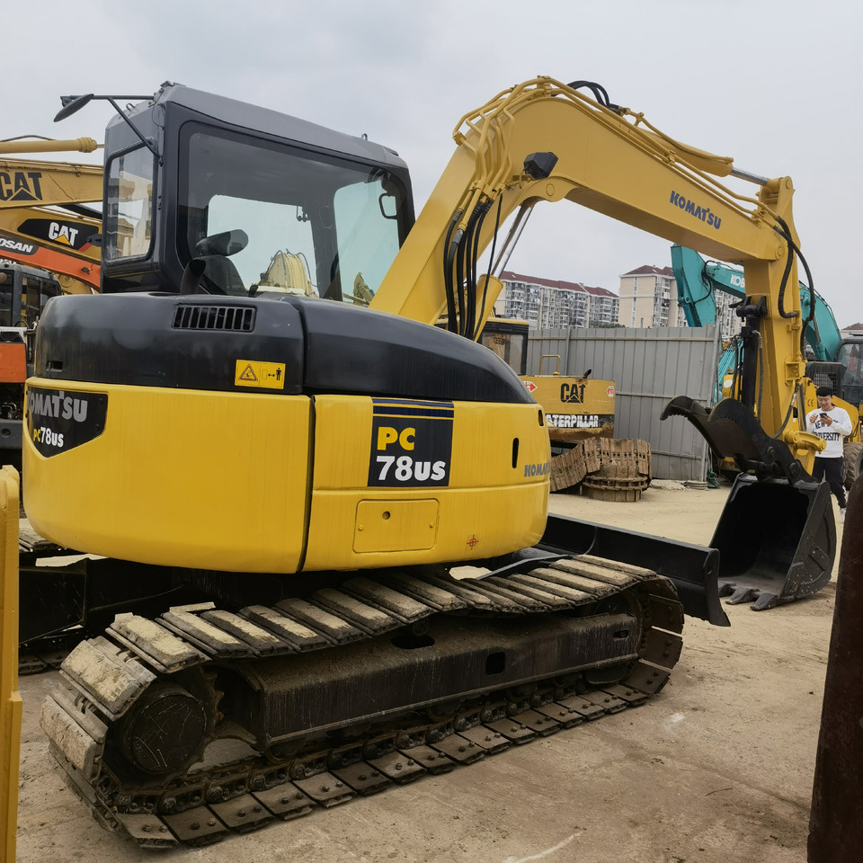 KOMATSU PC78US - Kāpurķēžu ekskavators: foto 5 KOMATSU PC78US - Kāpurķēžu ekskavators: foto 5