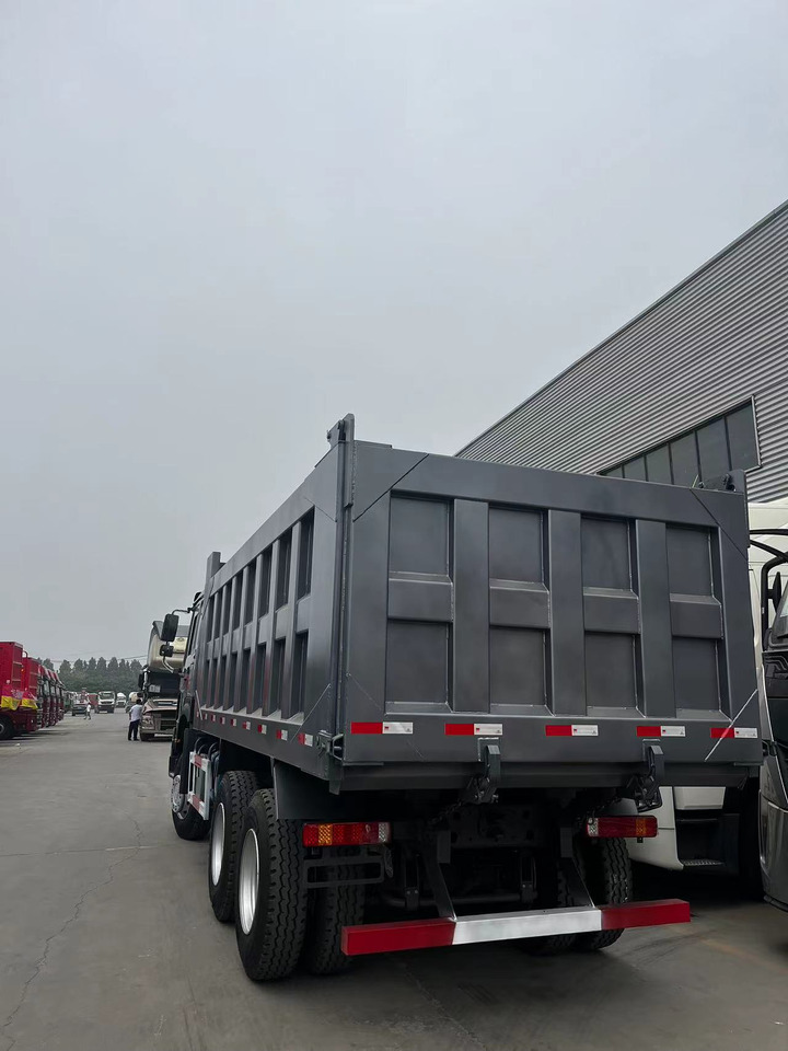 SINOTRUK HOWO Dump Truck 6x4 Click for Discount - Kravas automašīna: foto 5 SINOTRUK HOWO Dump Truck 6x4 Click for Discount - Kravas automašīna: foto 5