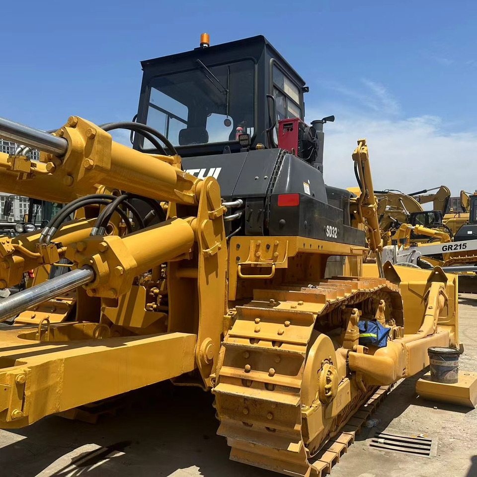 SHANTUI Bulldozer SD 32 Low Hours Good Condition - Buldozers: foto 5 SHANTUI Bulldozer SD 32 Low Hours Good Condition - Buldozers: foto 5