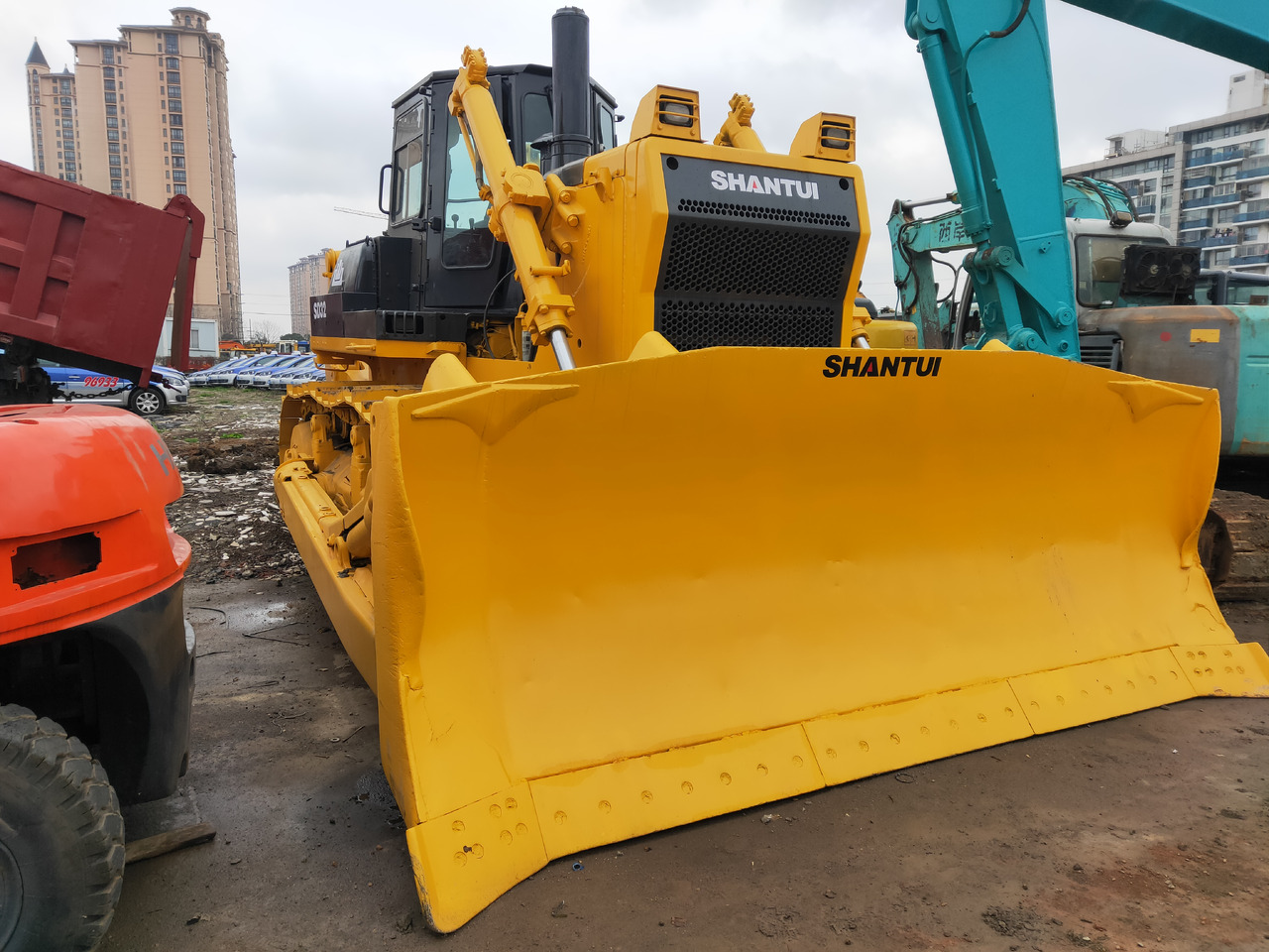 SHANTUI SD32 - Buldozers: foto 1 SHANTUI SD32 - Buldozers: foto 1