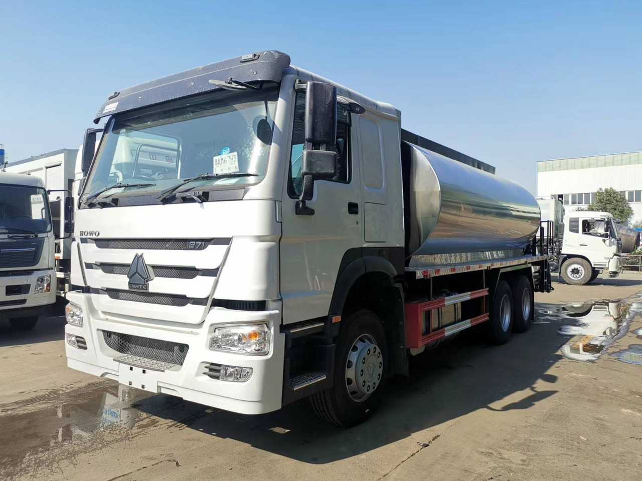 SINOTRUK HOWO CLICK HERE FOR DISCOUNT - Gudronators: foto 1 SINOTRUK HOWO CLICK HERE FOR DISCOUNT - Gudronators: foto 1