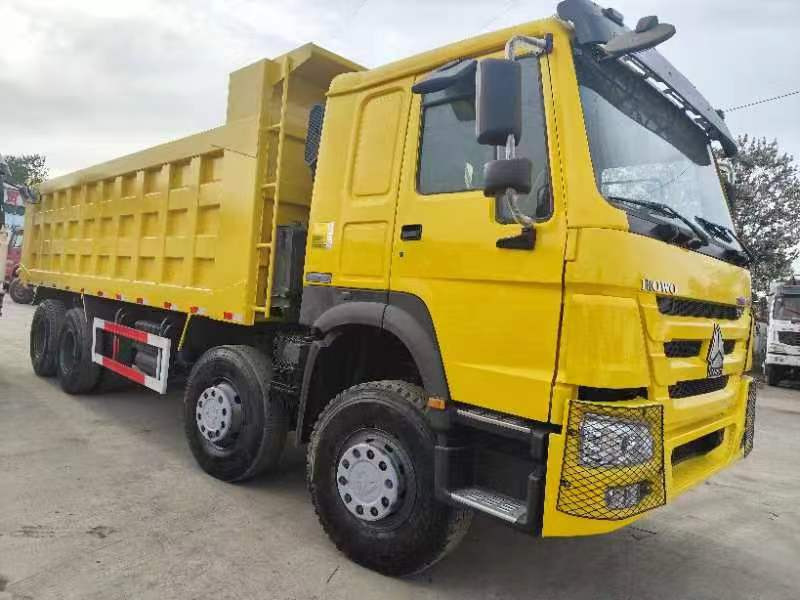 Kravas automašīna pašizgāzējs Sino HOWO 8x4 Dump Truck Click for Discount: foto 7