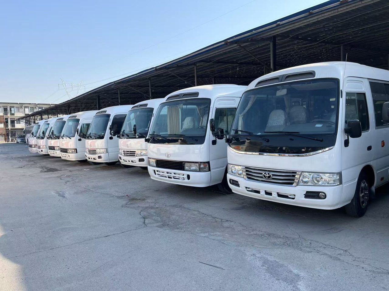 Starppilsētu autobuss TOYOTA Coach: foto 10