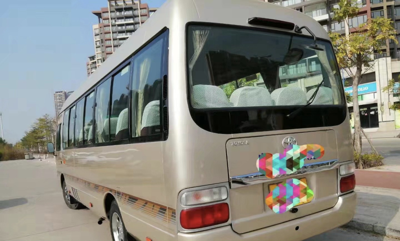 TOYOTA Coaster Bus 30 Seats Click Here for Discount - Starppilsētu autobuss: foto 1 TOYOTA Coaster Bus 30 Seats Click Here for Discount - Starppilsētu autobuss: foto 1