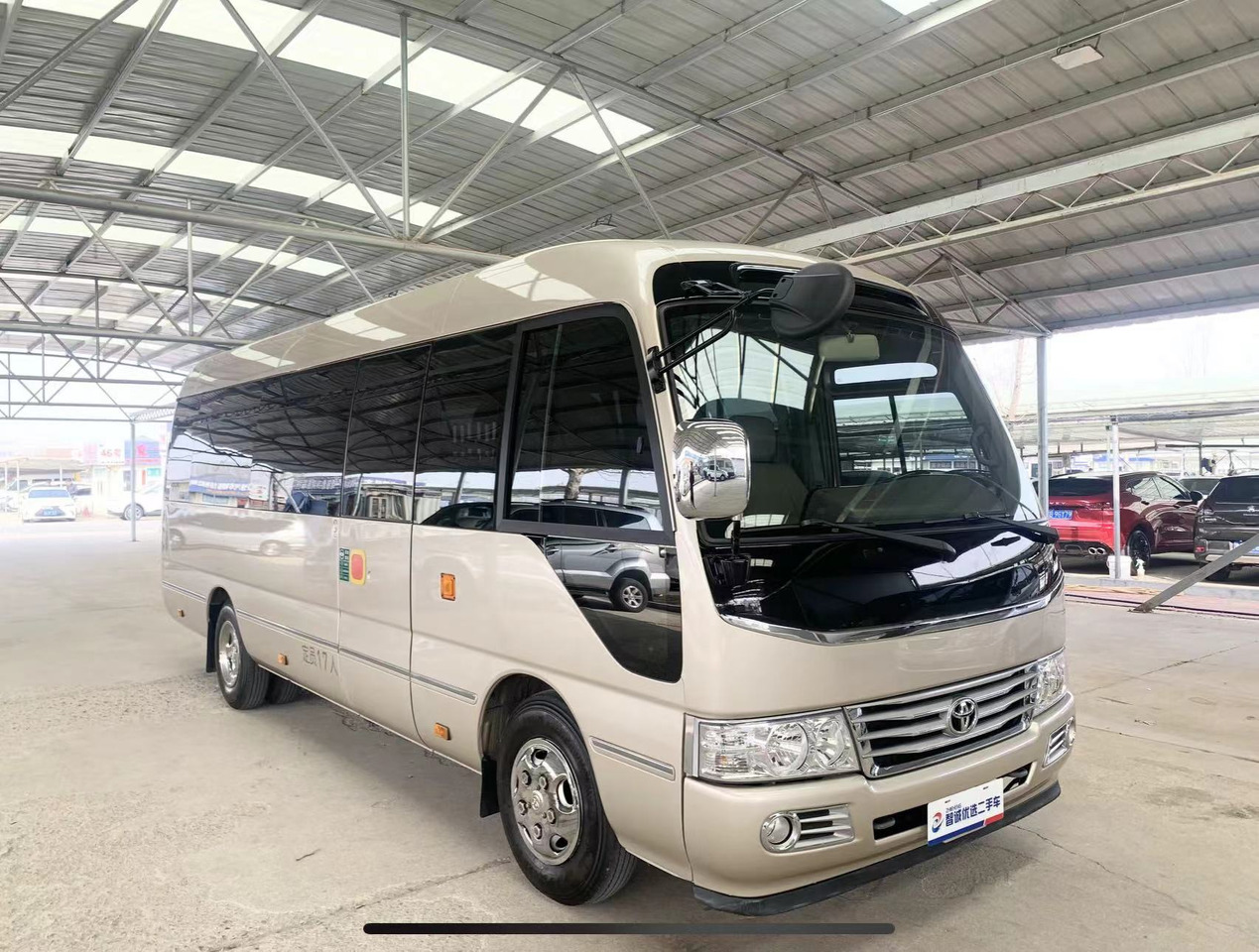 TOYOTA Coaster Mini Bus Click Here for Discount - Starppilsētu autobuss: foto 1 TOYOTA Coaster Mini Bus Click Here for Discount - Starppilsētu autobuss: foto 1