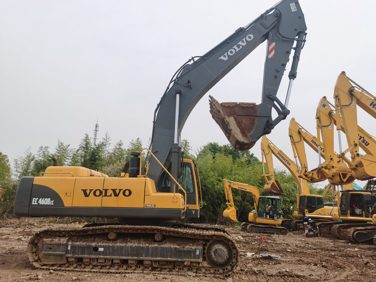 VOLVO EC 460BLC - Kāpurķēžu ekskavators: foto 1 VOLVO EC 460BLC - Kāpurķēžu ekskavators: foto 1