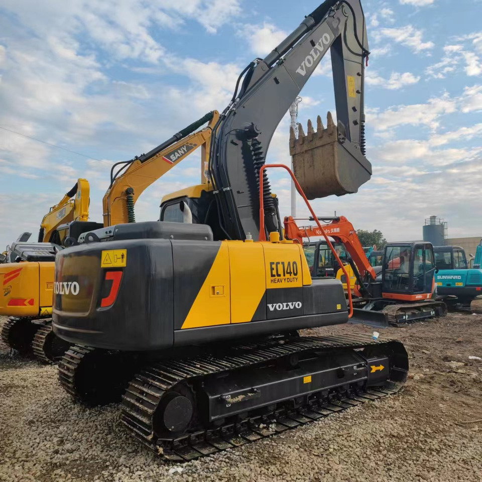 VOLVO Excavator EC140 Click Here for Discount - Ekskavators: foto 1 VOLVO Excavator EC140 Click Here for Discount - Ekskavators: foto 1