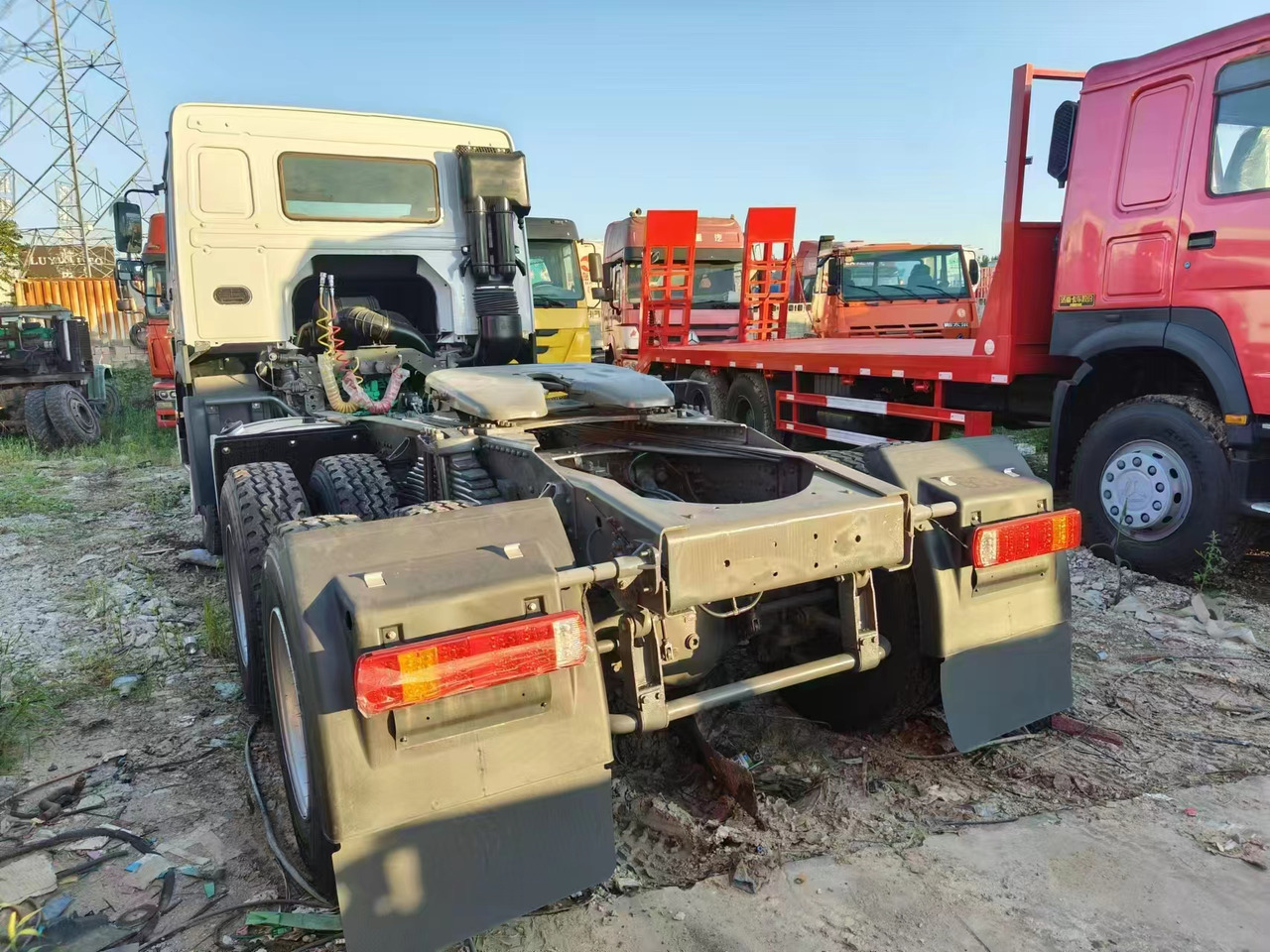SINOTRUK HOWO 371 CLICK HERE FOR DISCOUNT - Vilcējs: foto 5 SINOTRUK HOWO 371 CLICK HERE FOR DISCOUNT - Vilcējs: foto 5