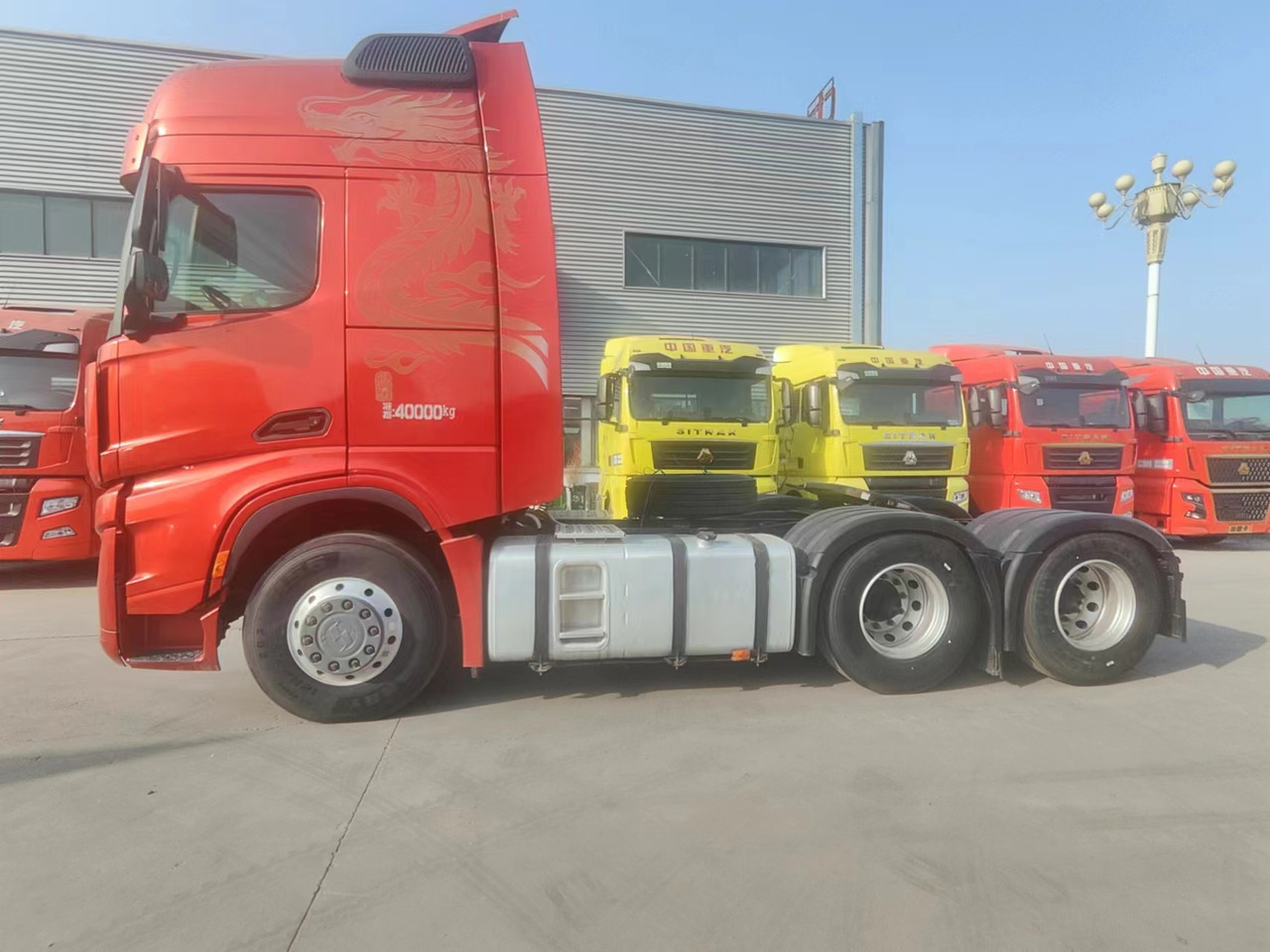 SINOTRUK X6000 6X4 Automatic Tractor Unit - Vilcējs: foto 4 SINOTRUK X6000 6X4 Automatic Tractor Unit - Vilcējs: foto 4