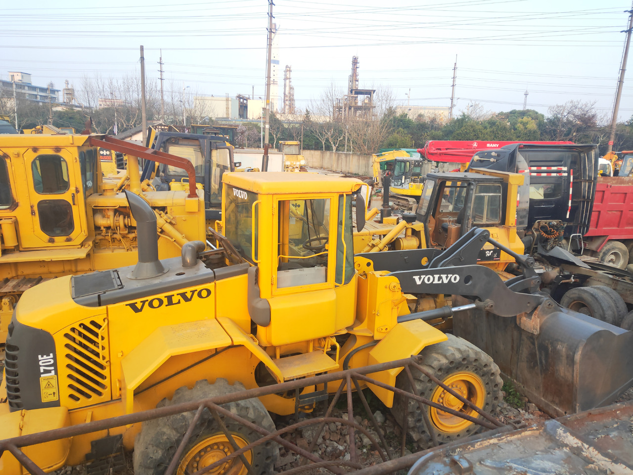 Volvo Wheel Loader Volvo L70E Click Here for Discount - Riteņu iekrāvējs: foto 2 Volvo Wheel Loader Volvo L70E Click Here for Discount - Riteņu iekrāvējs: foto 2
