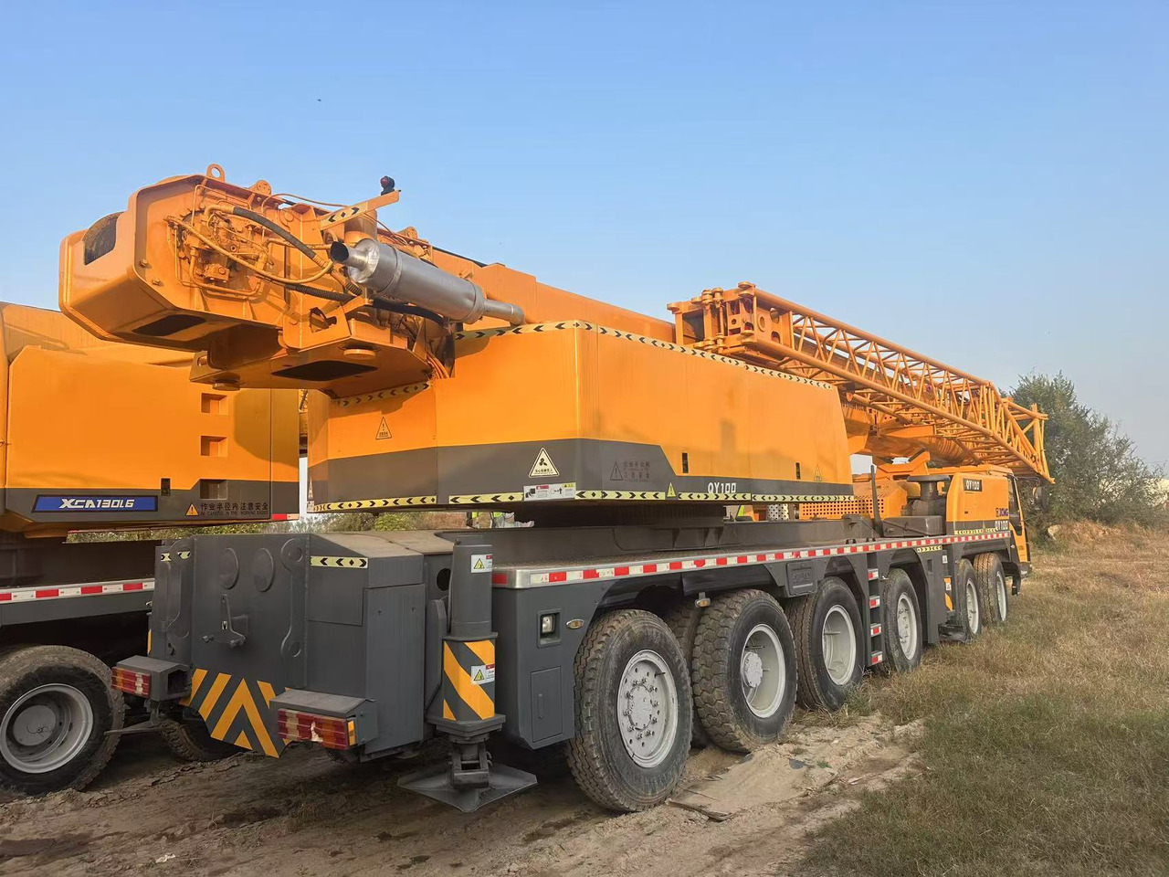XCMG Crane QY100 - Celtnis: foto 3 XCMG Crane QY100 - Celtnis: foto 3