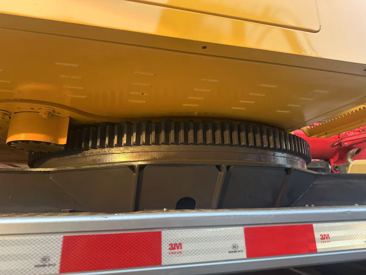 XCMG Crane QY85K CLICK HERE FOR DISCOUNT - Visurgājējs celtnis: foto 3 XCMG Crane QY85K CLICK HERE FOR DISCOUNT - Visurgājējs celtnis: foto 3