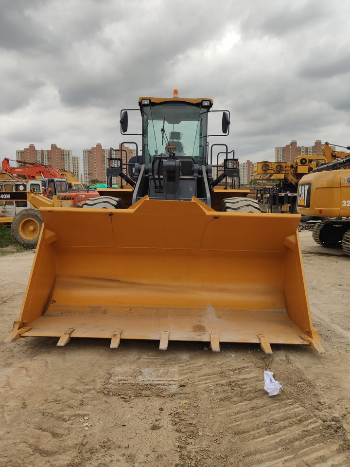 XCMG Wheel Excavator ZL50G Click Here for Discount - Riteņu ekskavators: foto 2 XCMG Wheel Excavator ZL50G Click Here for Discount - Riteņu ekskavators: foto 2